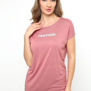 Kadın T-shirt Stüdyo Fotoğraf  Çekimi