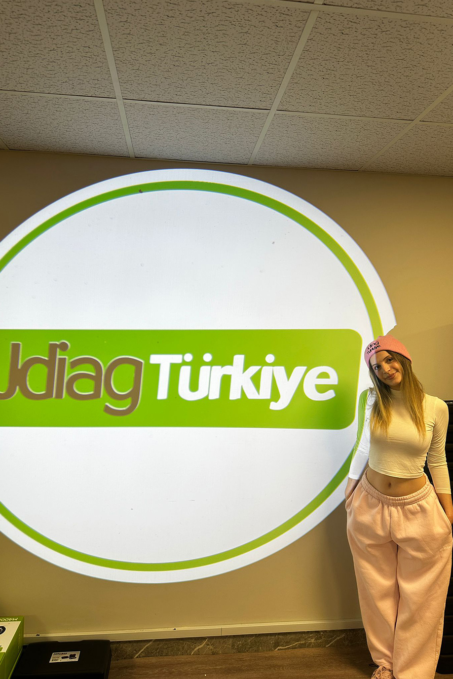 İstanbul Fuar Hostesi Ajansı | VIP & Günlük Hostes Kiralama 2 Organizasyon Hostesi